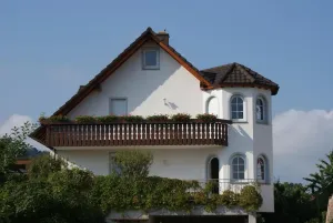 Image of Vacation apartment for 4 people with balcony and view of the vineyards