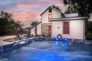 Image of Katarina Haus - Hot Tub & Fire Pit