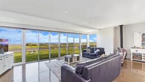 Image of 38 Oceane