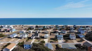 Image of Cozy Kitty Hawk Cottage with Hot Tub, Fire pit and Ocean View