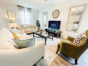 Image of Family Cottage Cozy Family Gem near SeaWorld Lackland