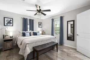 Image of 2br\/2bath\/washer\/dryer HGTV inspired show home