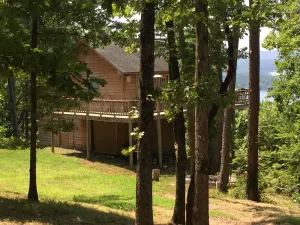 Image of Greers Ferry Lake - Crockett's Escape Cabin with 6 person hot tub