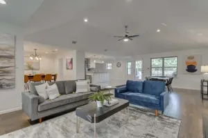 Image of Amazing Haven Home with PRIVATE POOL