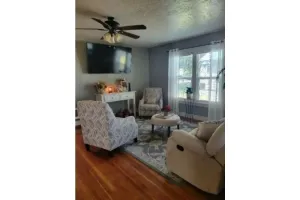 Image of Clean and cozy 3 bdrm one bath home in the heart of Rupert.