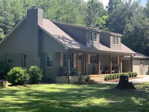 Image of Sanitized! Spacious Ranch Close To Gsp Airport, Greenville, Greer set on acres.