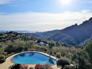 Image of VILLA L'ESTEREL AVEC PISCINE VUE MER -MANDELIEU 06210- 6 Pers