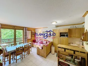 Image of 5 rooms 7 people Near slopes  covered parking