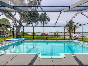 Image of Fantastic Water Front Home on the Chain of Lakes