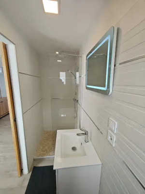 Image of Pretty studio with terrace between sea and forest