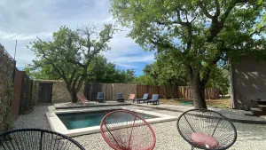 Image of GITE EN LUBERON near GORDES.