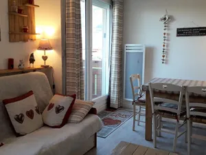 Image of Cozy renovated 2-room cabin - Village center, close to shops and ski