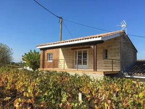 Image of Le Chalet Vigneron - Annex of Château Saint Christophe - 3 mins from Saint Emilion