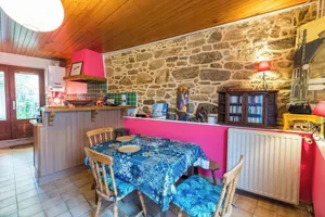 Image of \"L'authentique\", Breton house - Guingamp center