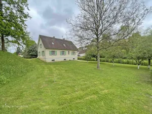 Image of Maison conviviale avec grand jardin, équipements complets, proche des randonnées dans le Perche - FR-1-497-205