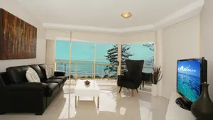Image of Zanzibar 404, Sensational 2 Bedroom Oceanview Apartment