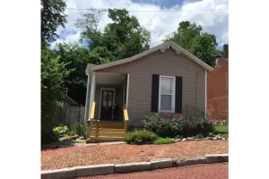 Image of Backyard Seclusion Cottage