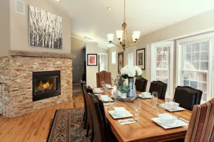 Image of Newly Renovated Mtn Home w\/ views, backyard oasis, 2 grills, near dwtn & Pools