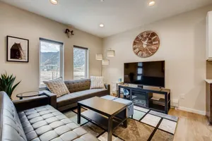 Image of Elbert's Escape Sleeps 8 Lakefront Views