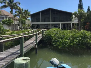 Image of Direct Waterfront House (20-0336)