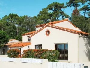 Image of Holiday Home Les Bars by Interhome