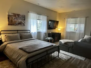 Image of Sonia's Guest Suite in Montesano -Gateway to Olympic National Park