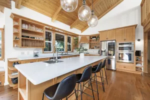 Image of Parkside Place - Bidwell Park Location - Spacious - One of a kind!