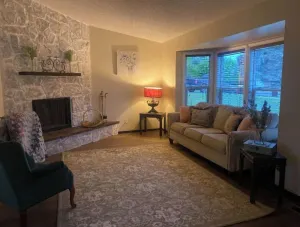 Image of Beautifully furnished home in quiet neighborhood