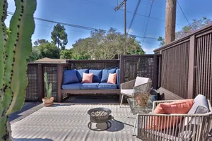 Image of Spanish Casa near zoo and beach with sun deck and AC