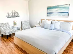 Image of Anchors Away - Relaxing Cottage Minutes from Lake