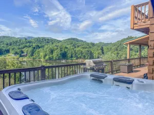 Image of Eagles Peak-Amazing View, King Beds, Fire Pit, Luxury Hot Tub