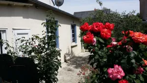 Image of 2-bedroom detached house for 4 to 6 people