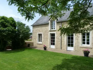 Image of Charming Stone House with Garden, Terrace, Ping-Pong, Near Medieval Sites