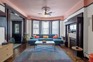 Image of The ED, Luxury 3Bed close to NY ;  Parking Avail