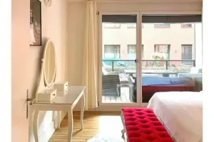 Image of Beautiful 2BDR in City Center