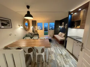 Image of Superb duplex at the foot of the slopes, shops, cliff parking