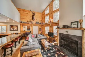 Image of Cascade Log Cabin by Casago McCall - Donerightmanagement