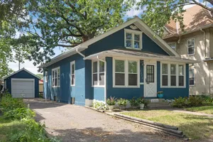 Image of Cozy Blue House in the hub of NE Minneapolis. A home away from home