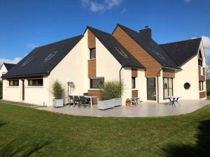 Image of superb house ideally located 220 m2
