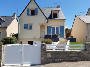 Image of House Saint-Malo, Paramé area, 1.2 km from the Sillon beach, 3 bedrooms