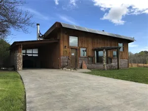 Image of Beautiful Off-Grid Living @ Granny Flats