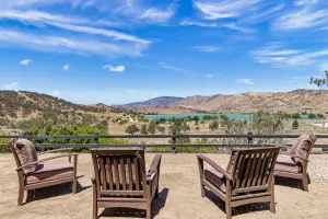 Image of Hilltop 4BR Lake View Home with Jacuzzi, Pool Table, Wi-Fi