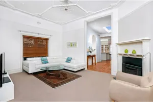 Image of FAB05-Charming Leafy 3BR Home, Walk To Manly Beach