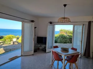 Image of Les Palmiers - New apartment with sublime sea views