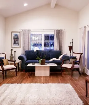 Image of Cozy and Chic living in Redondo beach. Entire upstairs.