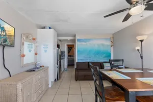 Image of 427 E Miami Ave, Unit 204