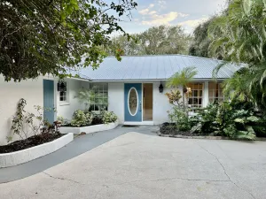 Image of A luxurious beach getaway on the island in Vero Beach