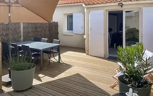 Image of Stunning Home In Les Sables Dolonne