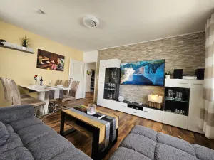 Image of Bright and modern apartment on the ground floor in the center