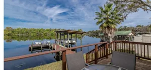 Image of Fisherman’s  Paradise located on the St Johns River, minutes away from the beach